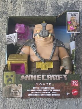 Mattel Minecraft Movie Great Hog Action Figure - Brown, Gold, Pink